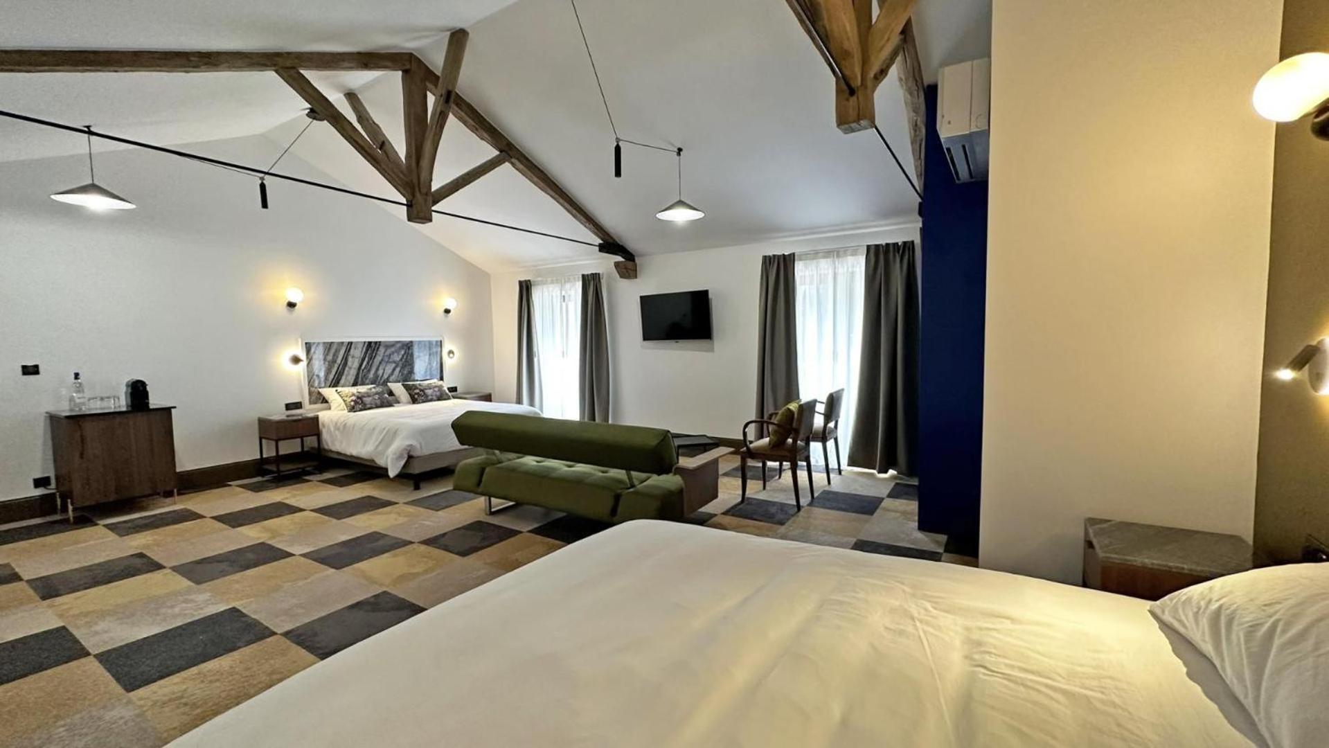 Le Manoir Des Perrieres Bed & Breakfast Rochechouart Bagian luar foto