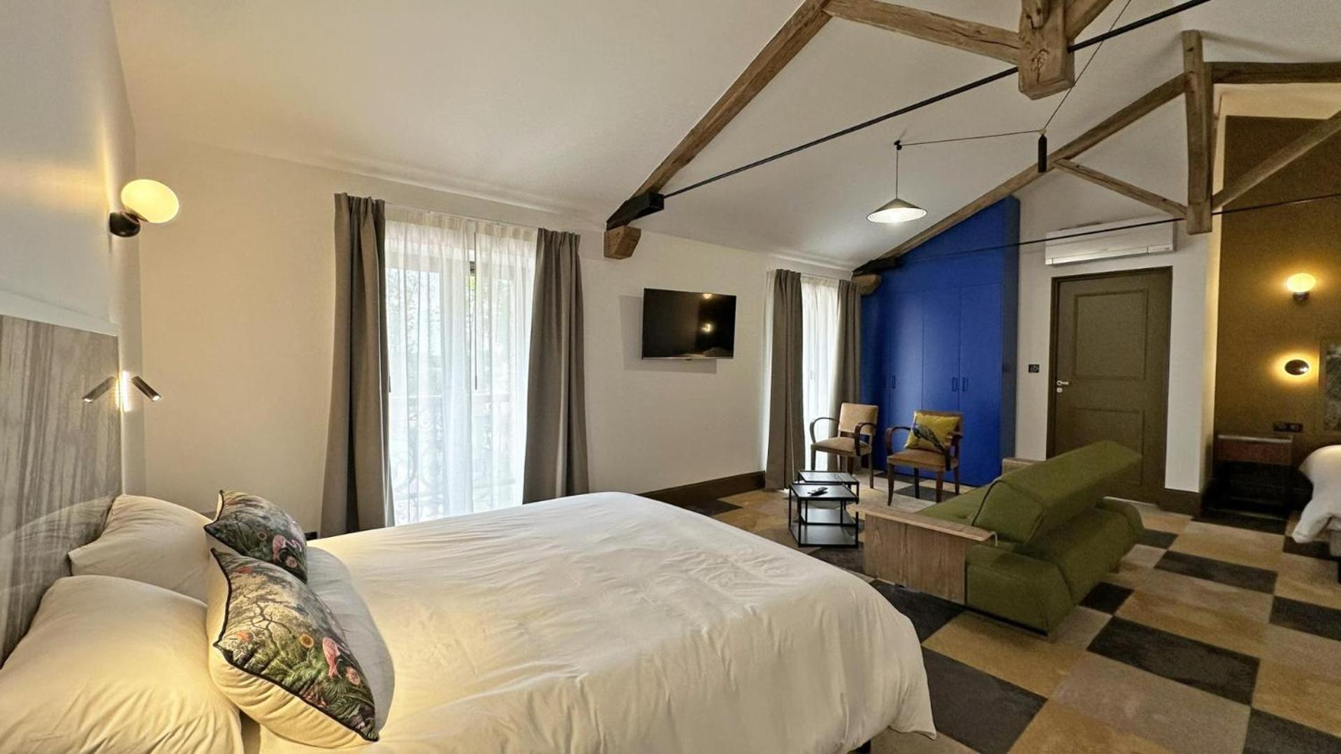 Le Manoir Des Perrieres Bed & Breakfast Rochechouart Bagian luar foto