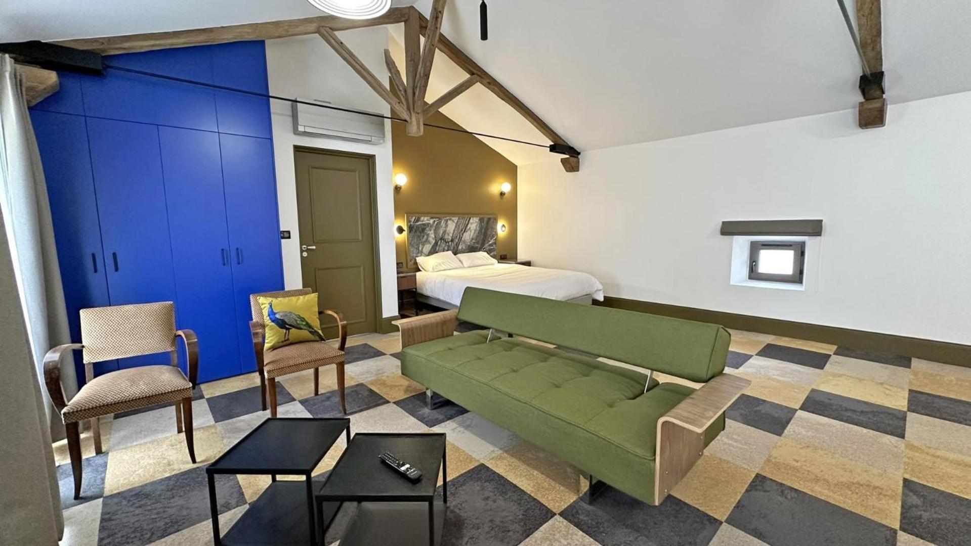 Le Manoir Des Perrieres Bed & Breakfast Rochechouart Bagian luar foto