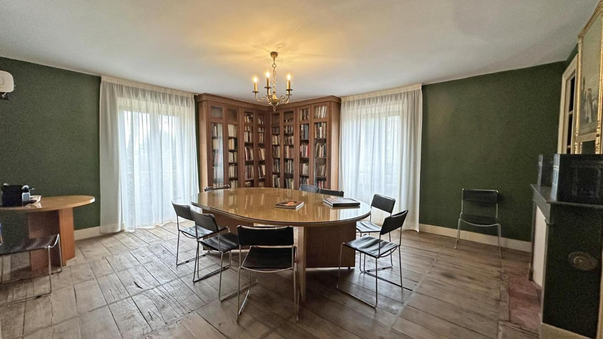 Le Manoir Des Perrieres Bed & Breakfast Rochechouart Bagian luar foto
